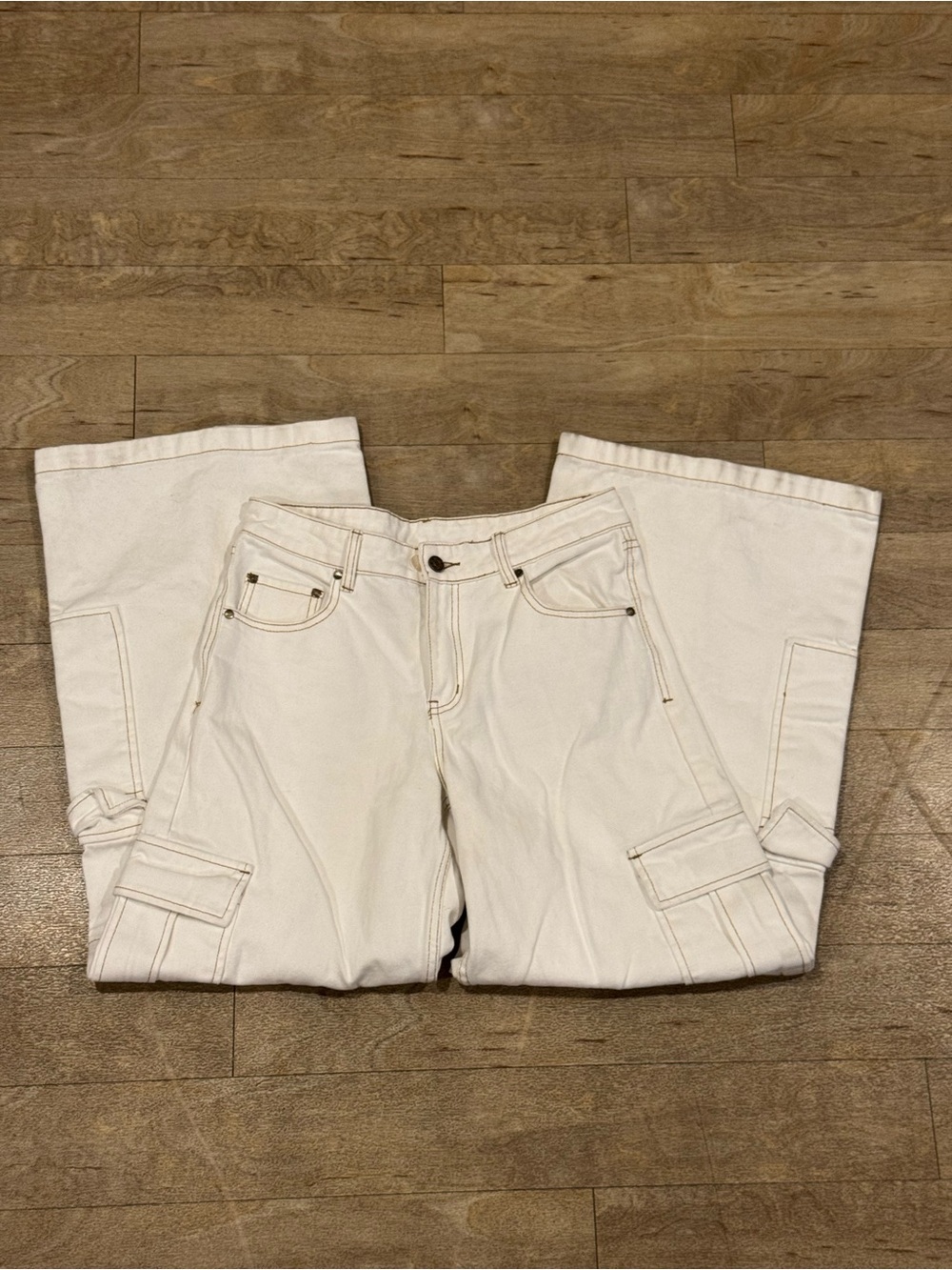 Milk It Off White Cargo Jean Pants Wide Leg Size 10